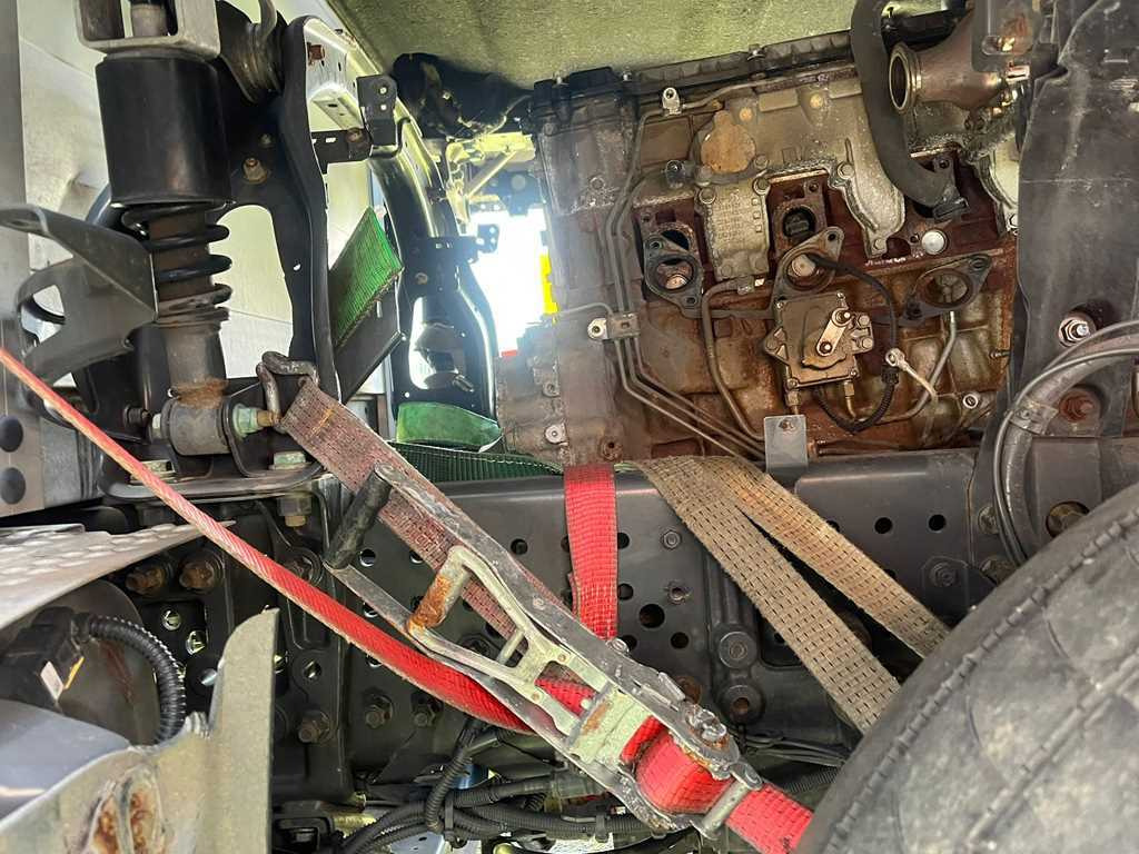 Leje en  Mercedes-Benz Actros 2542, 6X2 + PANAV TVK18M Mercedes-Benz Actros 2542, 6X2 + PANAV TVK18M: billede 16 Leje en  Mercedes-Benz Actros 2542, 6X2 + PANAV TVK18M Mercedes-Benz Actros 2542, 6X2 + PANAV TVK18M: billede 16