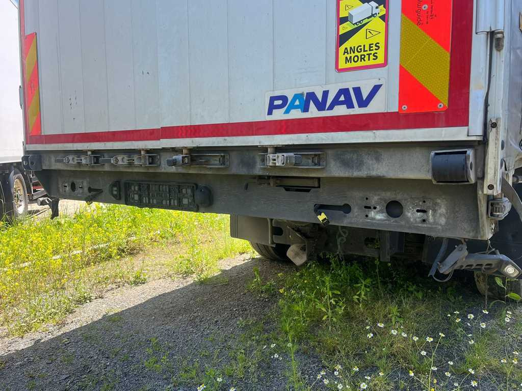 Leje en  Mercedes-Benz Actros 2542, 6X2 + PANAV TVK18M Mercedes-Benz Actros 2542, 6X2 + PANAV TVK18M: billede 12 Leje en  Mercedes-Benz Actros 2542, 6X2 + PANAV TVK18M Mercedes-Benz Actros 2542, 6X2 + PANAV TVK18M: billede 12