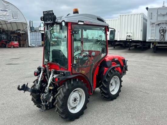 Antonio Carraro SRX 5800 TORA REDCAB, YANMAR; RADIO; KLIMA; RevGuide - Minitraktor: billede 5 Antonio Carraro SRX 5800 TORA REDCAB, YANMAR; RADIO; KLIMA; RevGuide - Minitraktor: billede 5