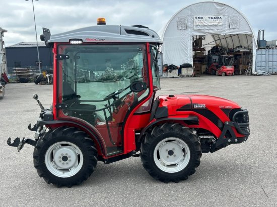 Antonio Carraro SRX 5800 TORA REDCAB, YANMAR; RADIO; KLIMA; RevGuide - Minitraktor: billede 4 Antonio Carraro SRX 5800 TORA REDCAB, YANMAR; RADIO; KLIMA; RevGuide - Minitraktor: billede 4