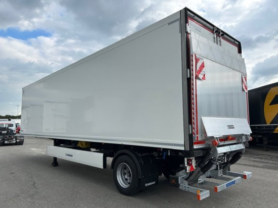 Krone SE City Kühler, TK SLXi 300, 1-Achsauflieger mit Hebebühne - Isotermisk sættevogn: billede 4 Krone SE City Kühler, TK SLXi 300, 1-Achsauflieger mit Hebebühne - Isotermisk sættevogn: billede 4