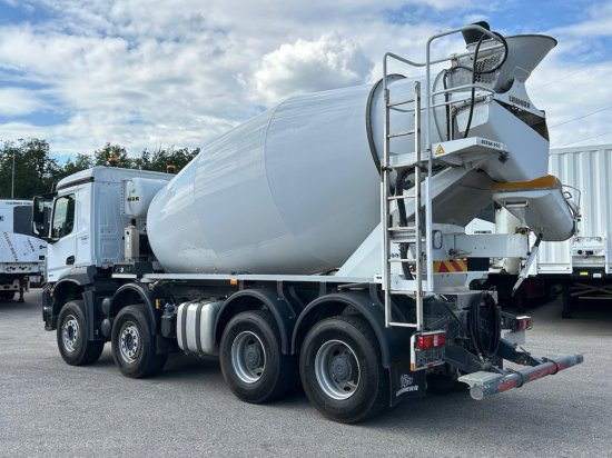 Mercedes-Benz Arocs 3743, 8x4 Betonmischer, Euro 6,  9m³ Liebherr Mischer - Betonbil: billede 4 Mercedes-Benz Arocs 3743, 8x4 Betonmischer, Euro 6,  9m³ Liebherr Mischer - Betonbil: billede 4