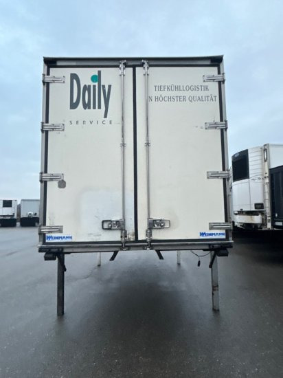 Weinmann Kühlwechselpritsche, Thermo King T-1200R/50 Bj. 2017 u. 19/ 4 Einheiten verfügbar - Containerbil/ Veksellad påhængsvogn: billede 5 Weinmann Kühlwechselpritsche, Thermo King T-1200R/50 Bj. 2017 u. 19/ 4 Einheiten verfügbar - Containerbil/ Veksellad påhængsvogn: billede 5