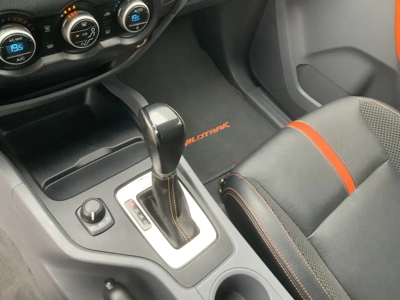 Ford Ranger 3.2 TDCi Wildtrak Super Automaat Cab Airco Cruise - Pickup: billede 5 Ford Ranger 3.2 TDCi Wildtrak Super Automaat Cab Airco Cruise - Pickup: billede 5