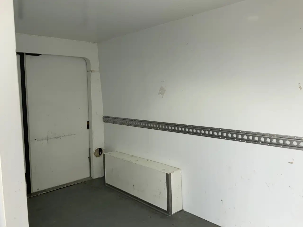 Ford Transit 350 2.0 TDCI L3H2 Trend Koelauto & Vries Automaat - Kølebil: billede 5 Ford Transit 350 2.0 TDCI L3H2 Trend Koelauto & Vries Automaat - Kølebil: billede 5