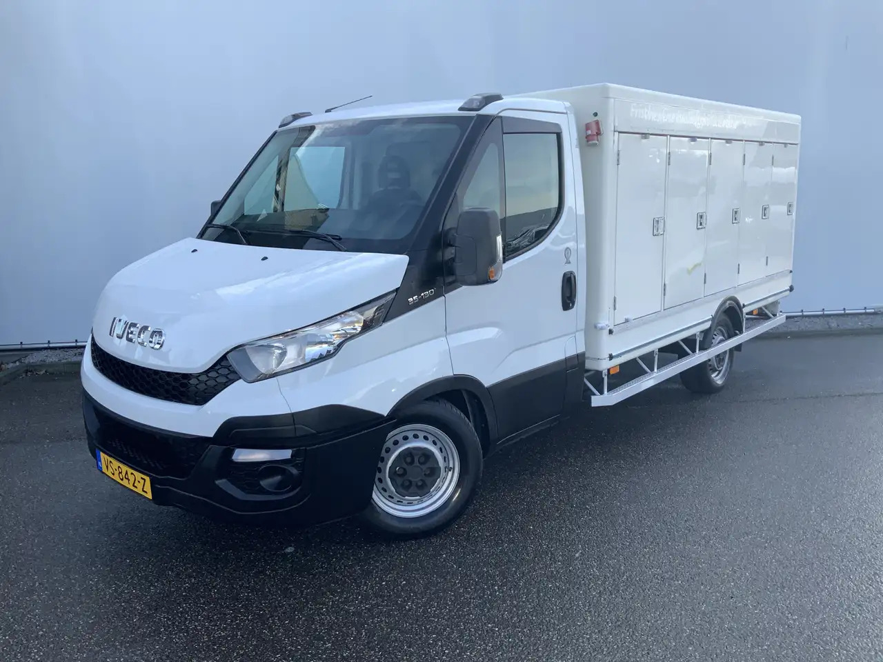 Iveco Daily 35S13 2.3 345 IJswagen -0.40 gr 10 deuren Euro 5 B - Kølebil: billede 1 Iveco Daily 35S13 2.3 345 IJswagen -0.40 gr 10 deuren Euro 5 B - Kølebil: billede 1