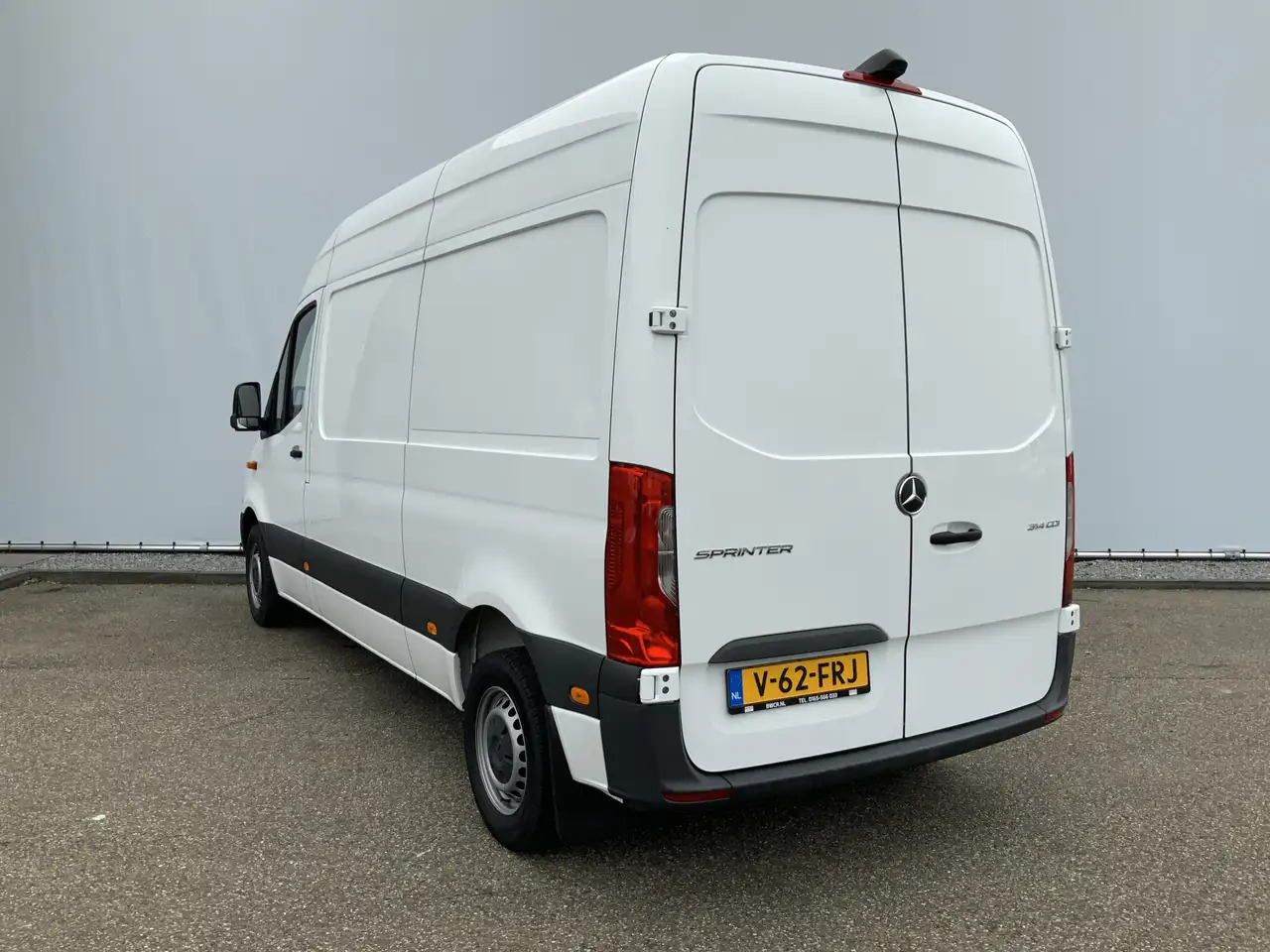 Mercedes-Benz Sprinter 314 2.2 CDI L2H2 Airco Camera Navi 3 Zits MBUX Sch - Varevogn: billede 2 Mercedes-Benz Sprinter 314 2.2 CDI L2H2 Airco Camera Navi 3 Zits MBUX Sch - Varevogn: billede 2