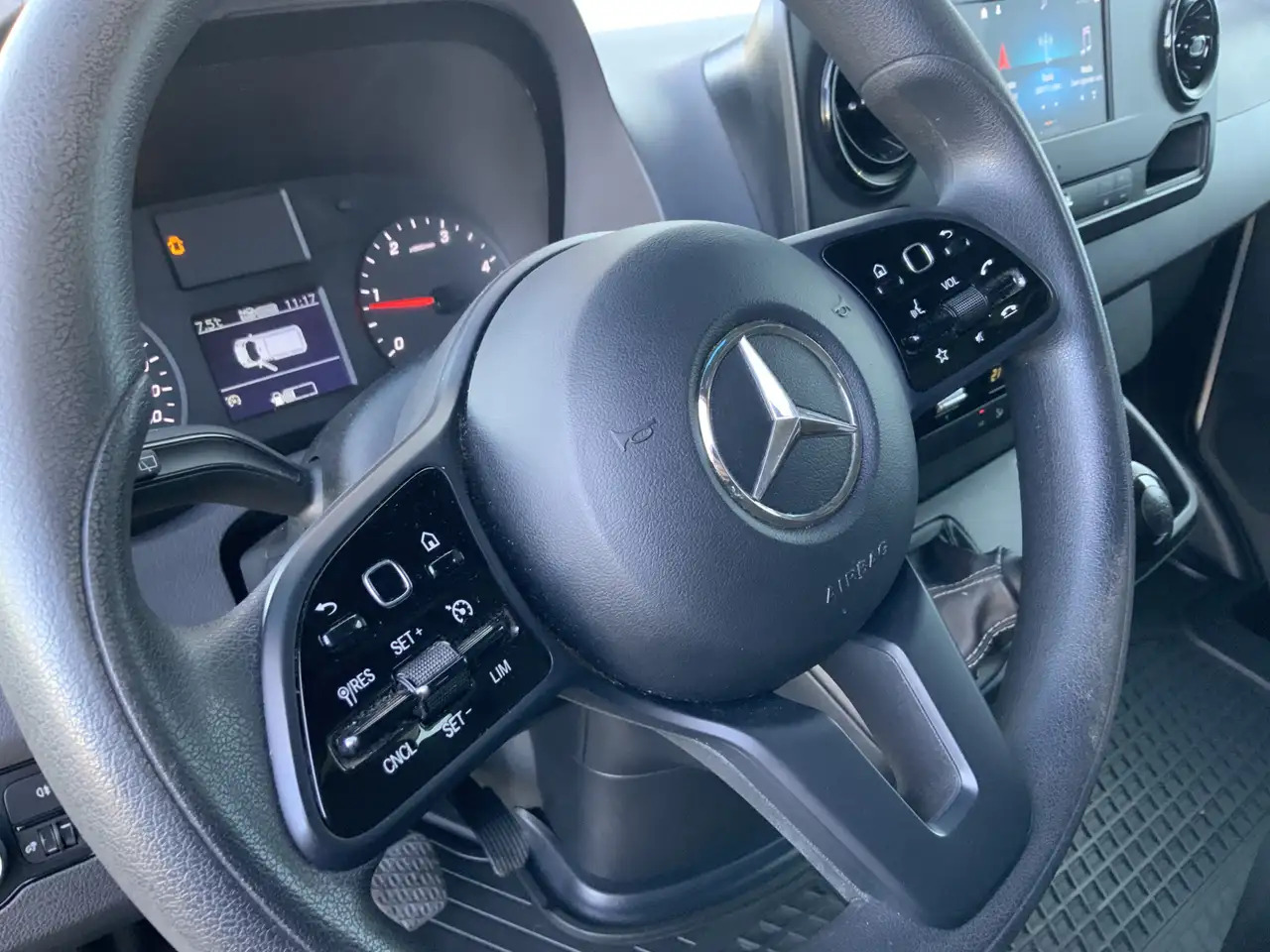 Leje en Mercedes-Benz Sprinter 314 2.2 CDI L2H2 Airco Cruise 3 Zits Trekhaak 2000 Mercedes-Benz Sprinter 314 2.2 CDI L2H2 Airco Cruise 3 Zits Trekhaak 2000: billede 8