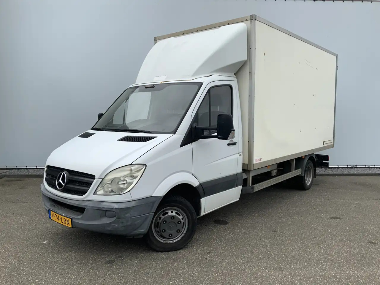Mercedes-Benz Sprinter 513 2.2 CDI 432 Meubelbak & Deuren 3 Zits Cruise T - Varebil med kasse: billede 1 Mercedes-Benz Sprinter 513 2.2 CDI 432 Meubelbak & Deuren 3 Zits Cruise T - Varebil med kasse: billede 1