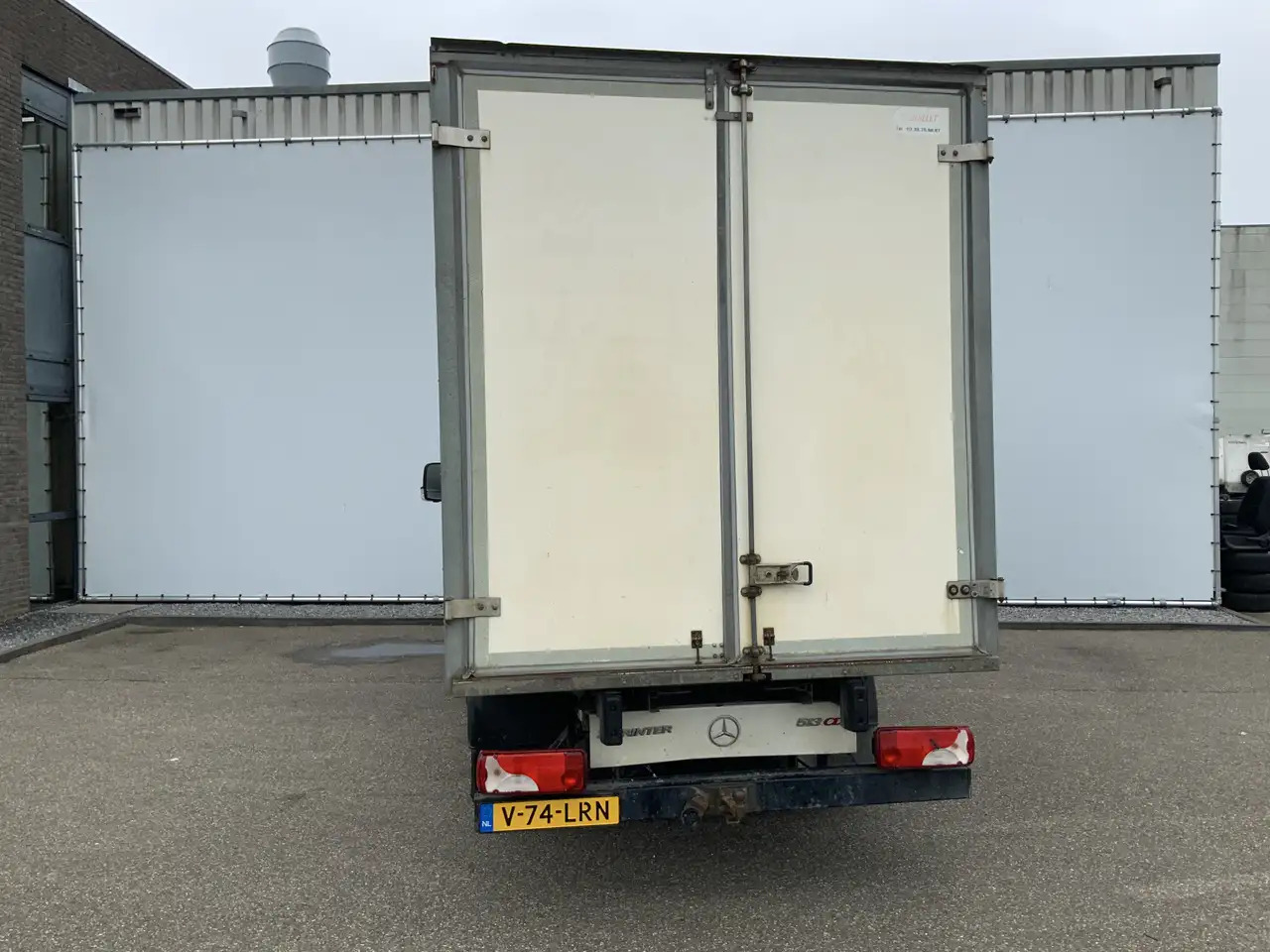 Mercedes-Benz Sprinter 513 2.2 CDI 432 Meubelbak & Deuren 3 Zits Cruise T - Varebil med kasse: billede 2 Mercedes-Benz Sprinter 513 2.2 CDI 432 Meubelbak & Deuren 3 Zits Cruise T - Varebil med kasse: billede 2
