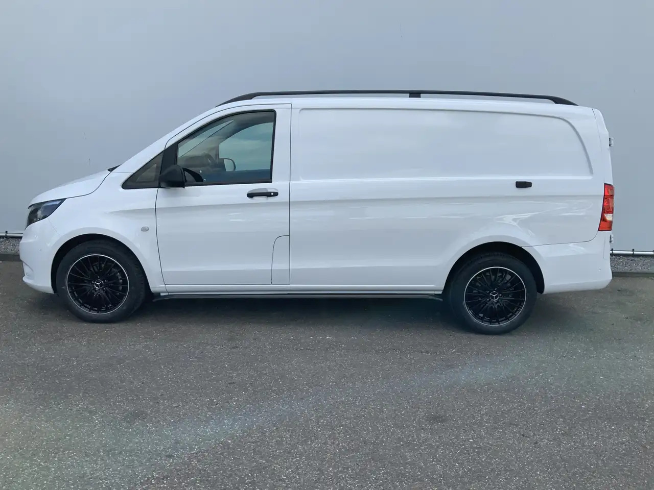 Mercedes-Benz Vito Automaat 116 CDI Lang 2 Airco Cruise 3 Zits Alu Ve - Varevogn: billede 3 Mercedes-Benz Vito Automaat 116 CDI Lang 2 Airco Cruise 3 Zits Alu Ve - Varevogn: billede 3