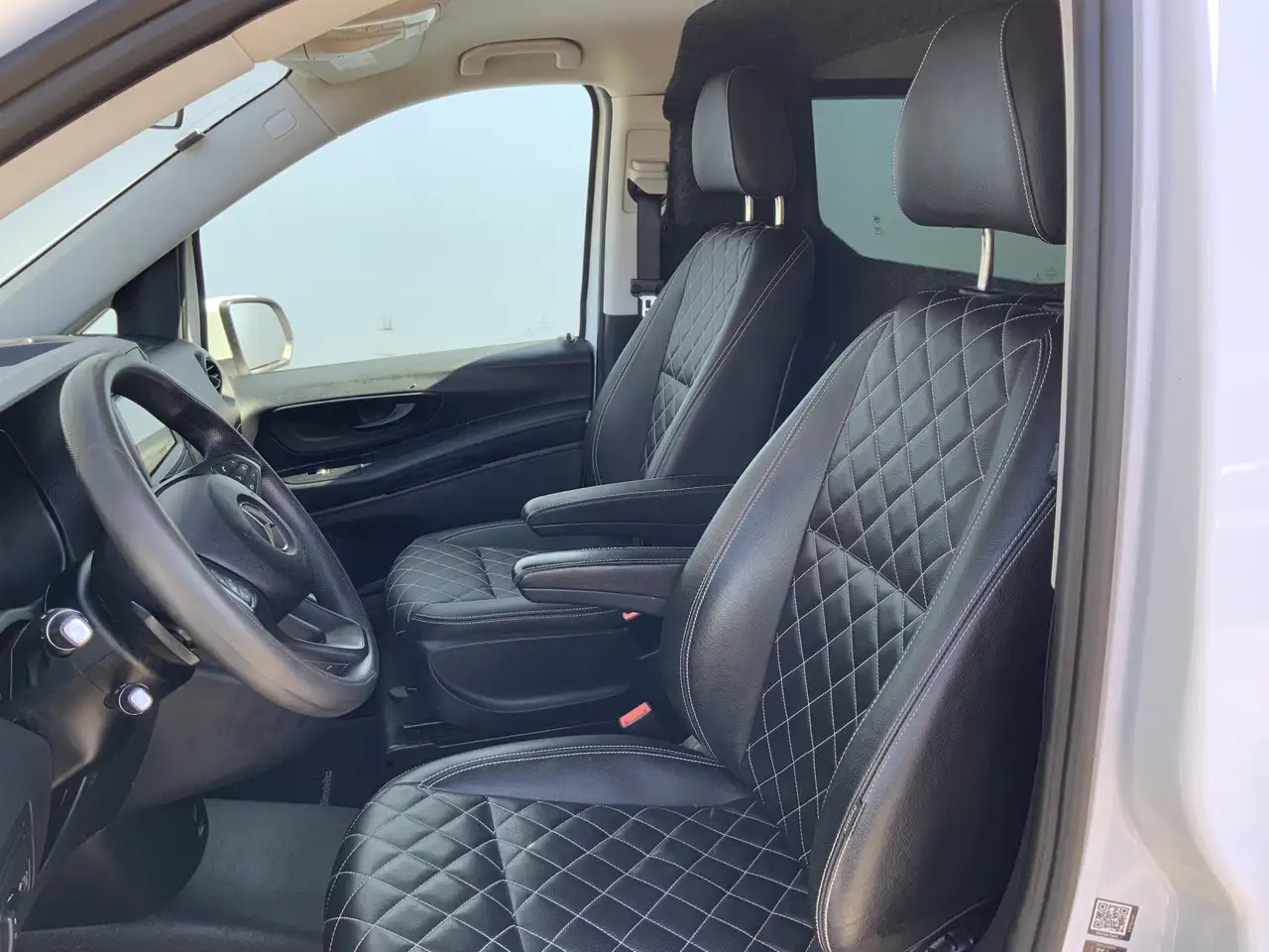 Mercedes-Benz Vito Tourer XL 114 CDI Autom. Airco Cruise Camera Alu V - Varevogn: billede 5 Mercedes-Benz Vito Tourer XL 114 CDI Autom. Airco Cruise Camera Alu V - Varevogn: billede 5