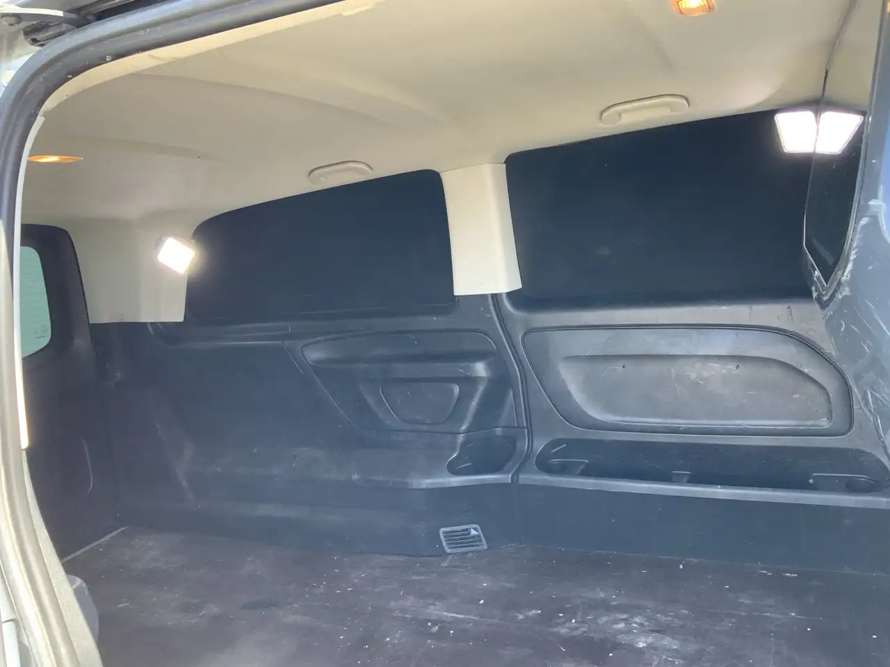 Varevogn Mercedes-Benz Vito Tourer XL 114 CDI Autom. Airco Cruise Camera Alu V: billede 19