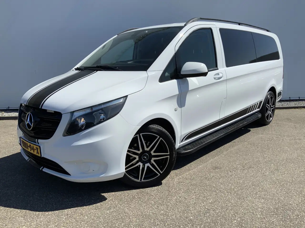 Mercedes-Benz Vito Tourer XL 114 CDI Autom. Airco Cruise Camera Alu V - Varevogn: billede 1 Mercedes-Benz Vito Tourer XL 114 CDI Autom. Airco Cruise Camera Alu V - Varevogn: billede 1