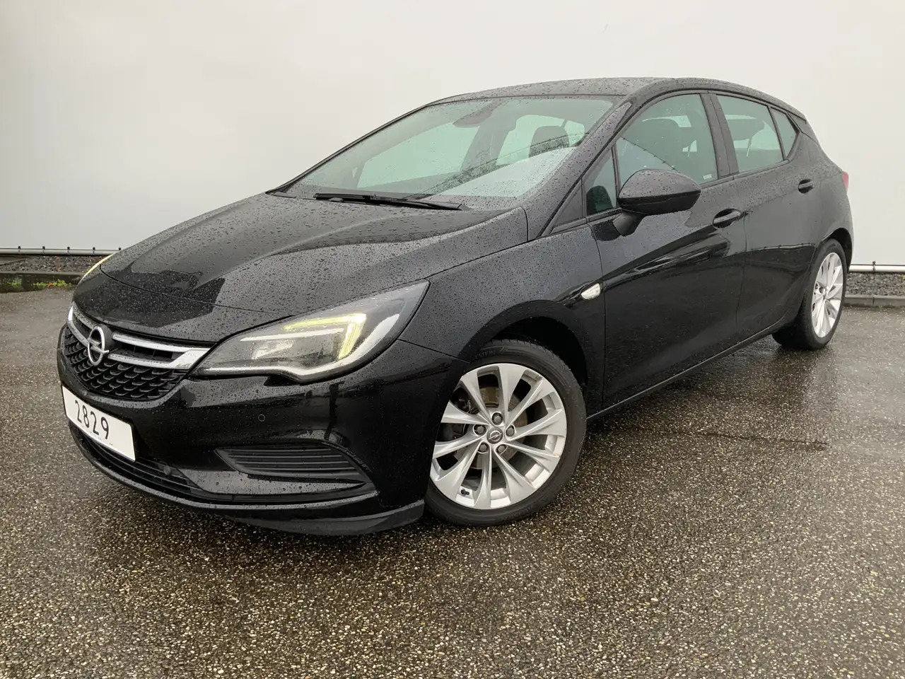 Opel Astra 1.6 BiTurbo Business Executive Airco Cruise Navi A - Hatchback: billede 1 Opel Astra 1.6 BiTurbo Business Executive Airco Cruise Navi A - Hatchback: billede 1