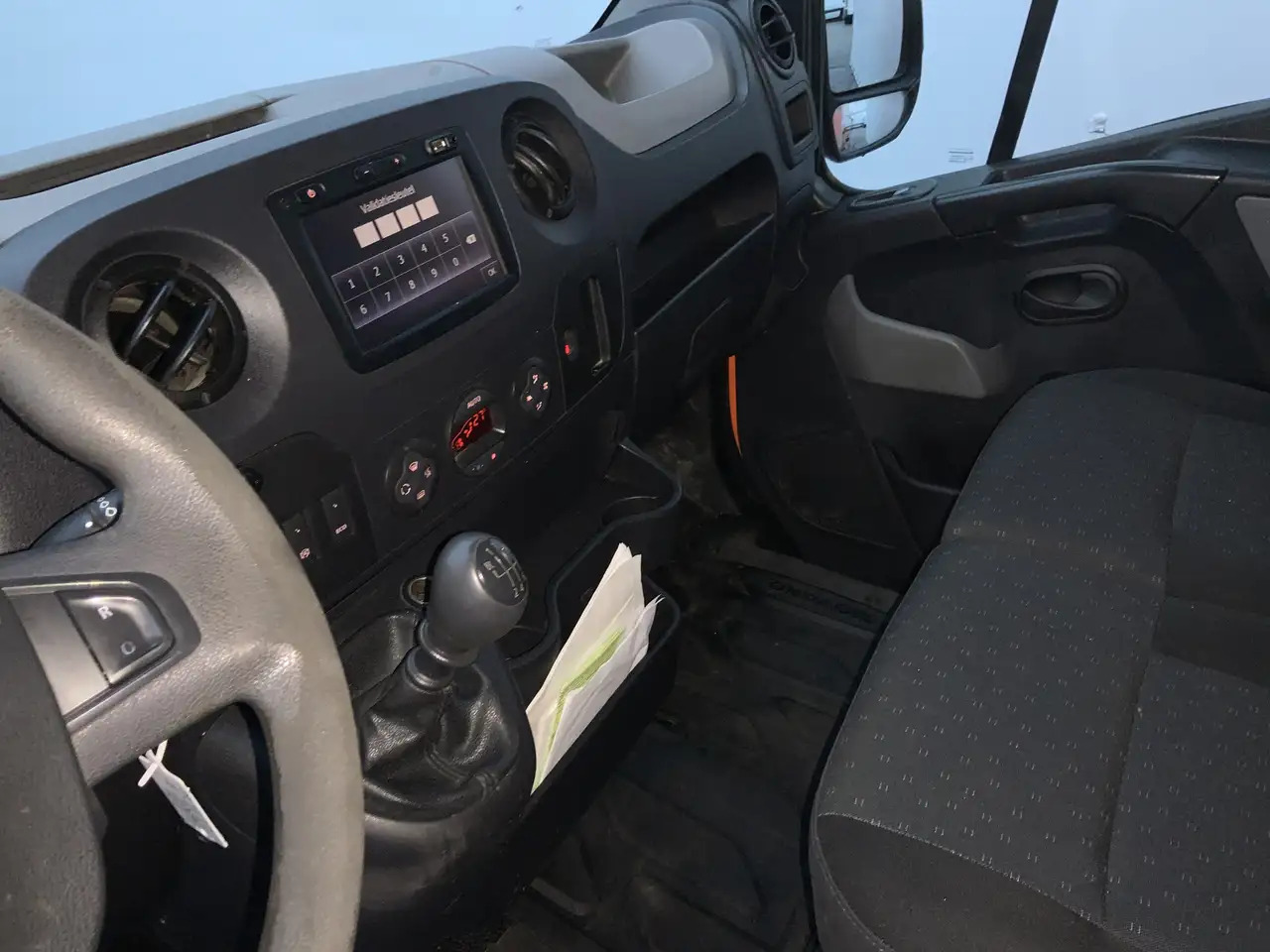 Opel Movano 2.3 CDTI BiTurbo L2H3 Start/Stop Airco 3 Zits Trek - Varevogn: billede 5 Opel Movano 2.3 CDTI BiTurbo L2H3 Start/Stop Airco 3 Zits Trek - Varevogn: billede 5