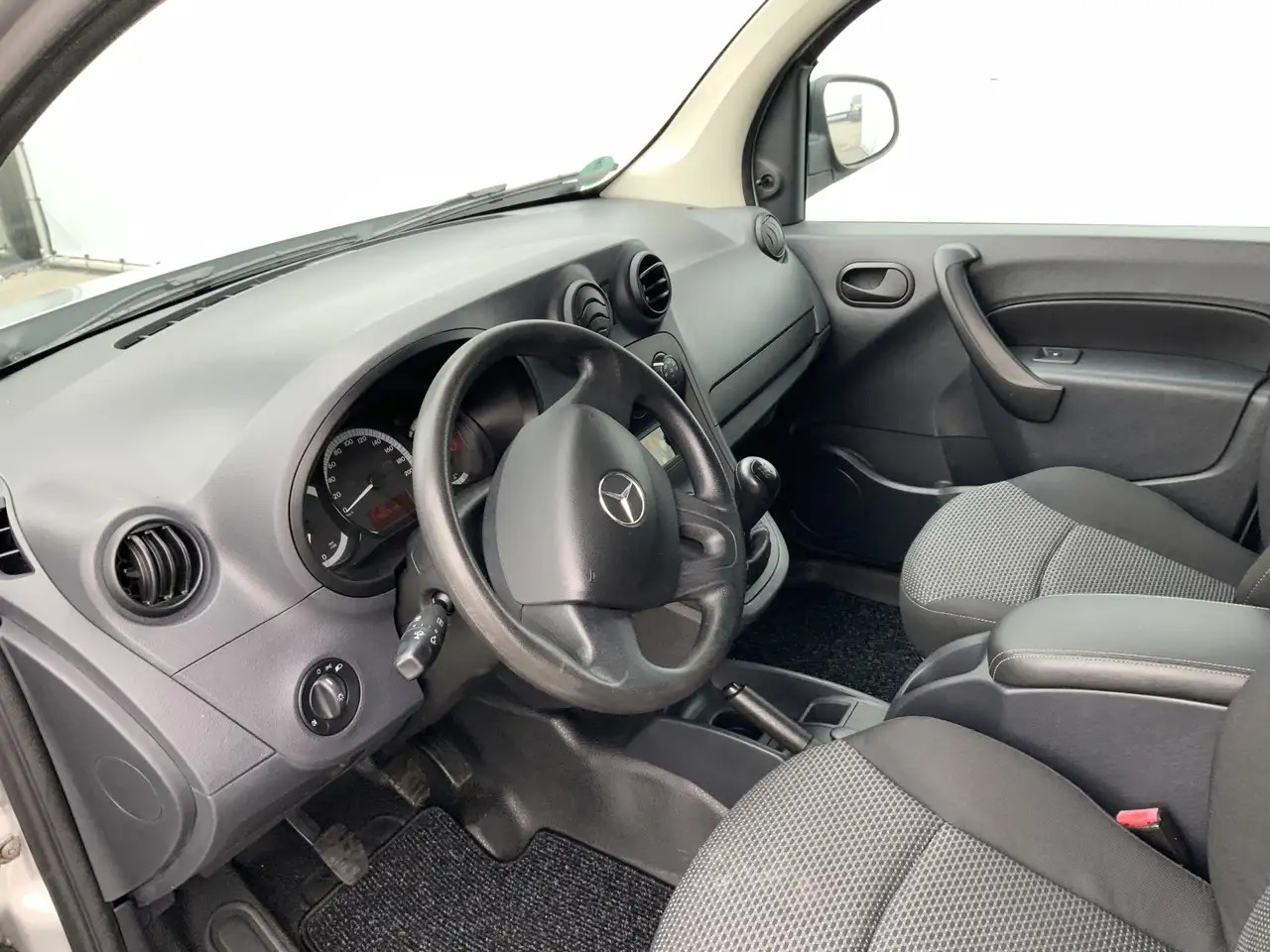 Mercedes-Benz Citan 109 CDI BlueEFFICIENCY Business Ambition Airco Tre - Øvrig maskin: billede 5 Mercedes-Benz Citan 109 CDI BlueEFFICIENCY Business Ambition Airco Tre - Øvrig maskin: billede 5