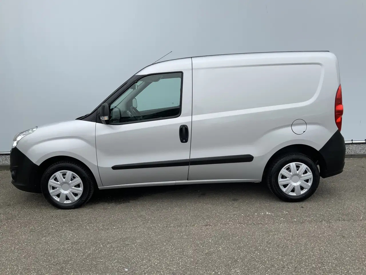 Opel Combo 1.3 CDTi L1H1 Edition Airco Euro 6 - Øvrig maskin: billede 3 Opel Combo 1.3 CDTi L1H1 Edition Airco Euro 6 - Øvrig maskin: billede 3