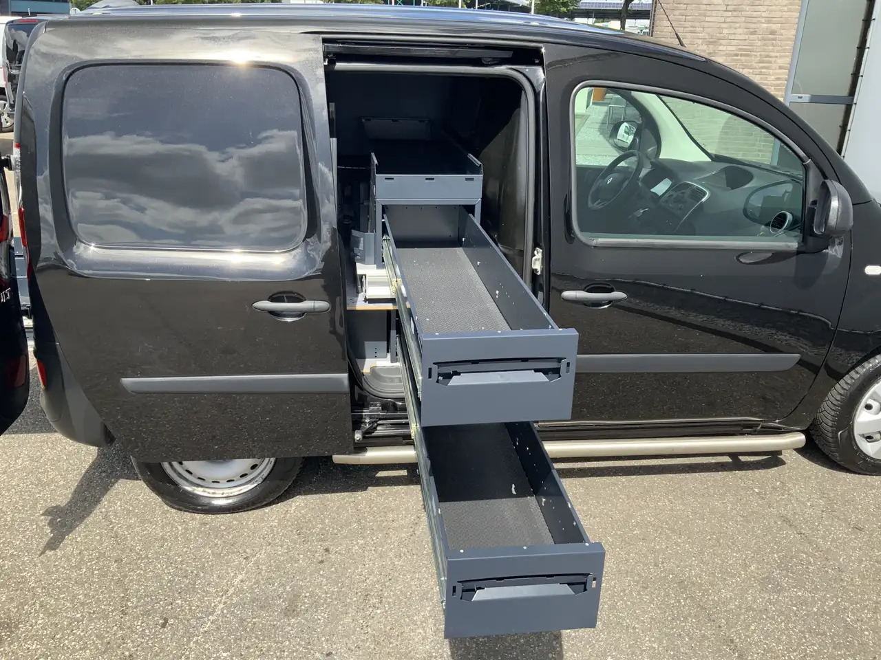 Renault Kangoo 1.5 dCi 90 Energy Comfort Plus .Sortimo Kasten Com - Små varebil, Utility/ Speciel maskine: billede 5 Renault Kangoo 1.5 dCi 90 Energy Comfort Plus .Sortimo Kasten Com - Små varebil, Utility/ Speciel maskine: billede 5