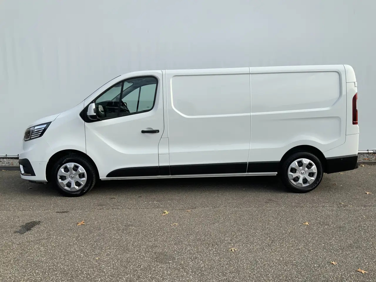 Renault Trafic 2.0 dCi 130 T30 L2H1 Work Edition Airco Cruise Nav - Varevogn: billede 3 Renault Trafic 2.0 dCi 130 T30 L2H1 Work Edition Airco Cruise Nav - Varevogn: billede 3
