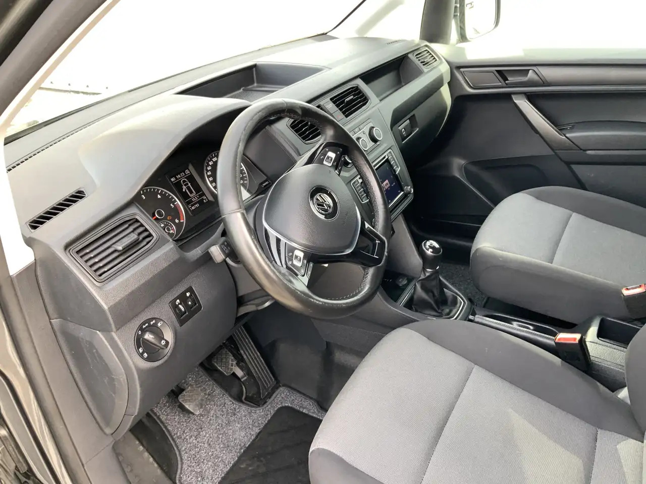 Volkswagen Caddy 2.0 TDI L2H1 BMT Maxi Exclusive Edtion Airco Navi - Små varebil: billede 5 Volkswagen Caddy 2.0 TDI L2H1 BMT Maxi Exclusive Edtion Airco Navi - Små varebil: billede 5