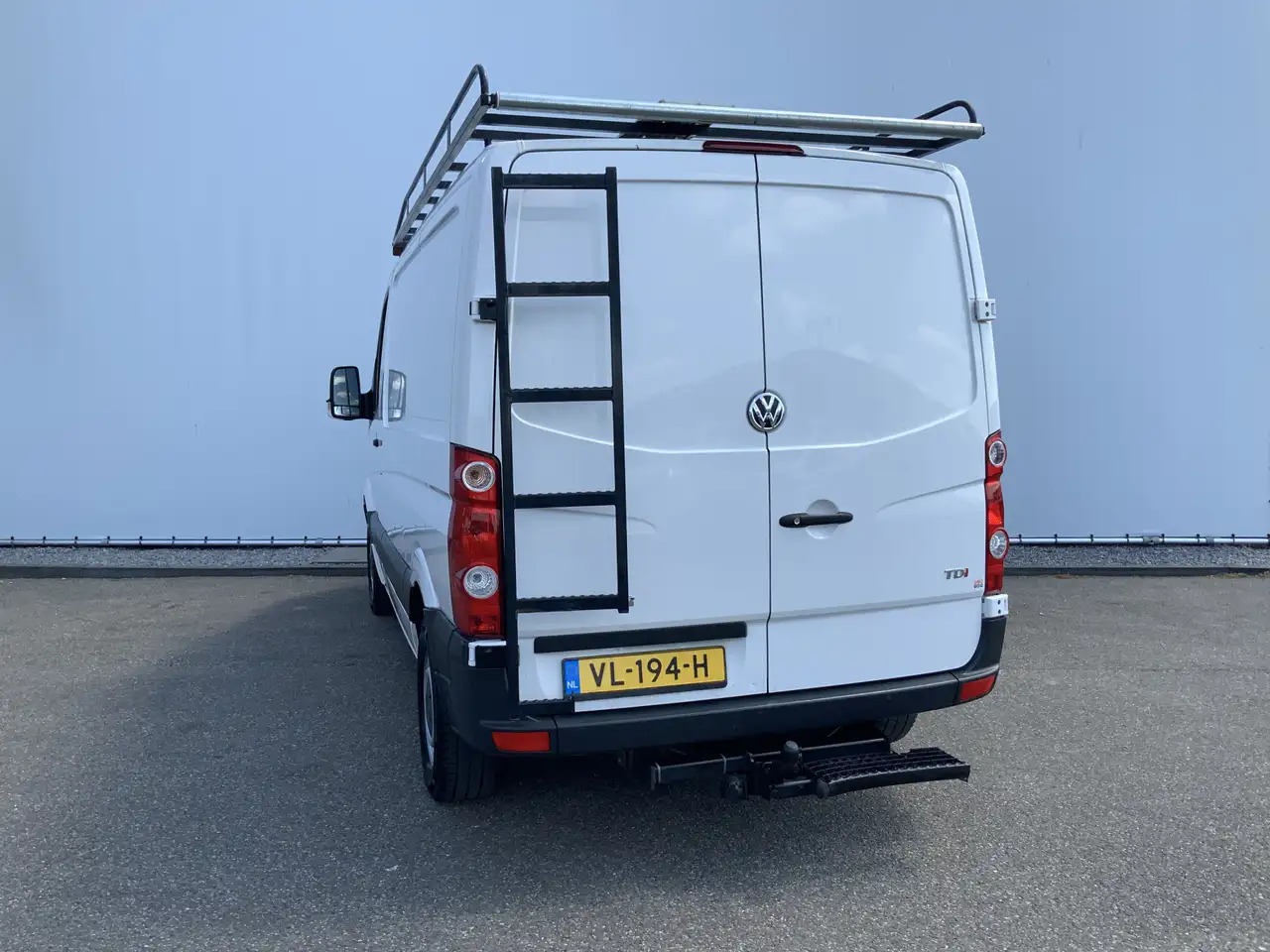 Volkswagen Crafter 35 2.0 TDI L1H1 Airco Cruise 3 Zits Trekhaak 2000 - Varevogn: billede 2 Volkswagen Crafter 35 2.0 TDI L1H1 Airco Cruise 3 Zits Trekhaak 2000 - Varevogn: billede 2