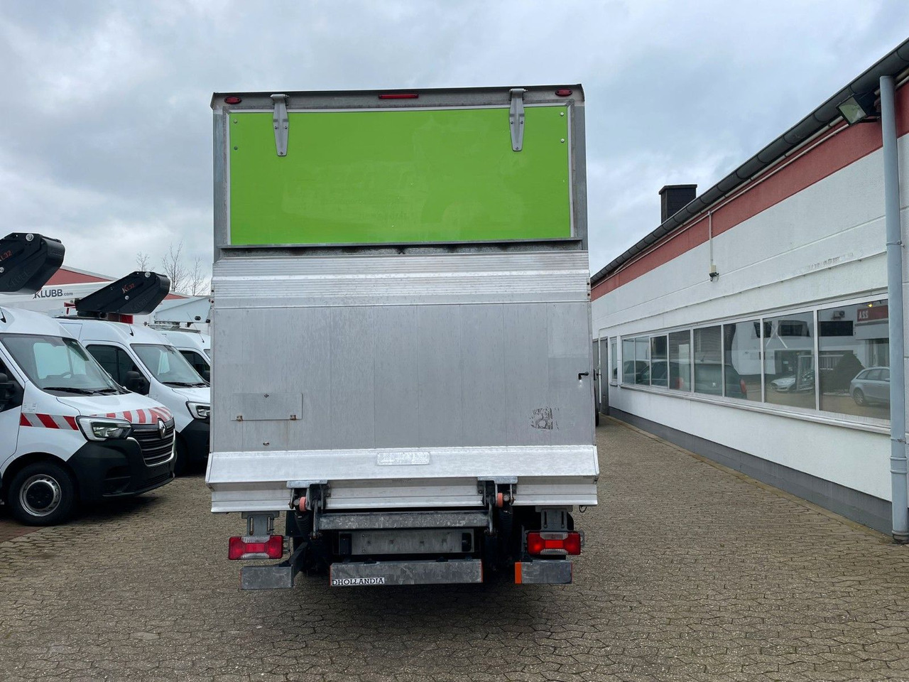 Iveco Daily 35C15 Koffer 4.2m Ladebordwand - Varebil med kasse: billede 5 Iveco Daily 35C15 Koffer 4.2m Ladebordwand - Varebil med kasse: billede 5