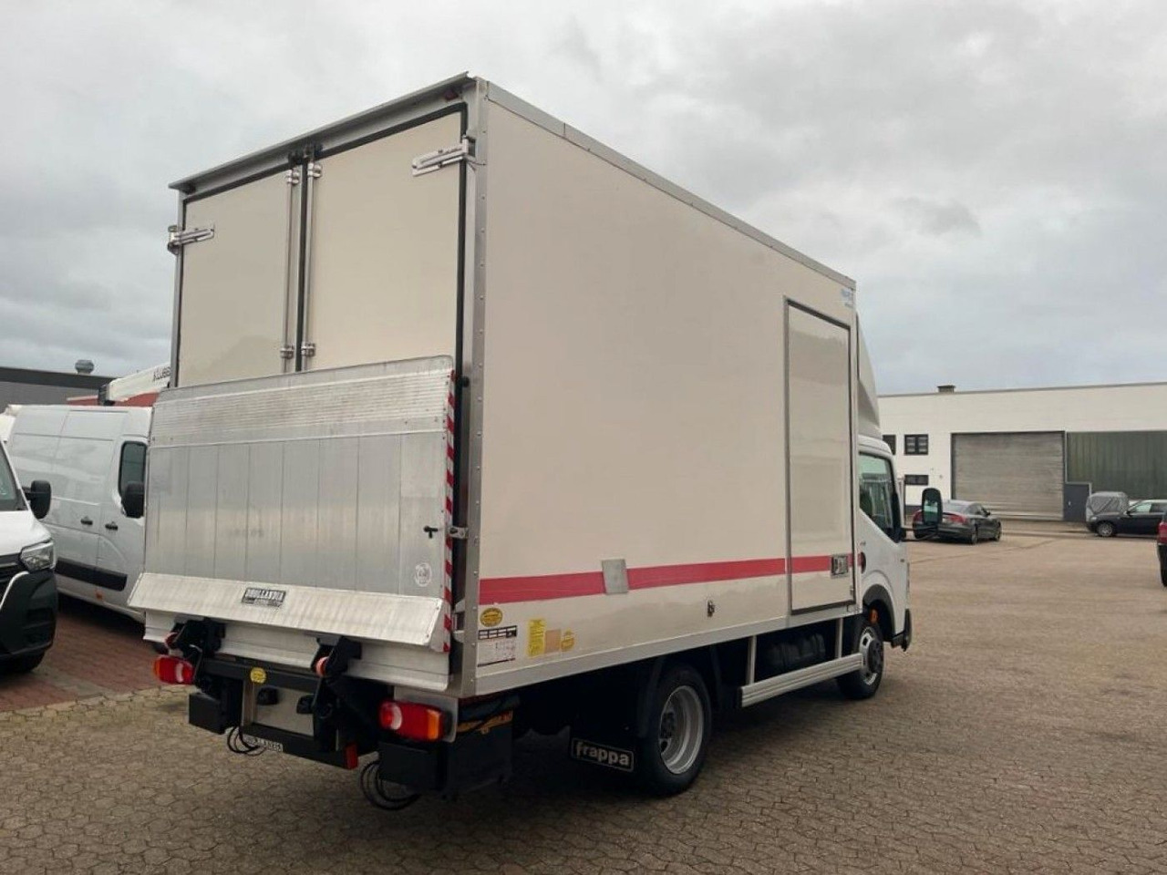 Renault Maxity Tiefkühlkoffer Multi-Temp Ladebordwand - Kølebil: billede 4 Renault Maxity Tiefkühlkoffer Multi-Temp Ladebordwand - Kølebil: billede 4