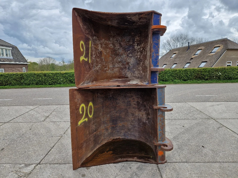 Diversen 2X dieplepel met Verachtert CW30/40 - Skovl for Entreprenørmaskin: billede 1 Diversen 2X dieplepel met Verachtert CW30/40 - Skovl for Entreprenørmaskin: billede 1