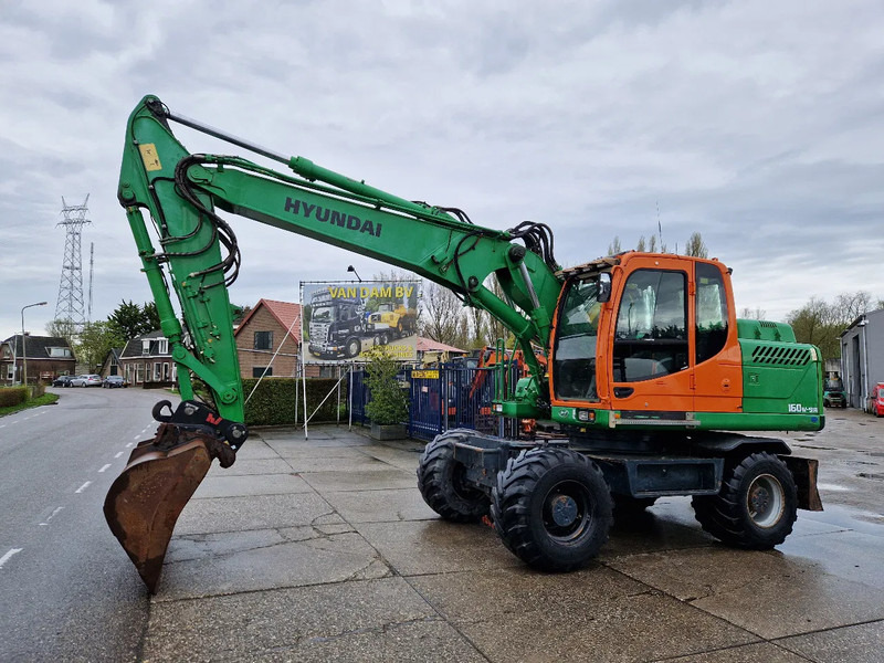 Hyundai Robex 160W-9A met 6-cilinder Cummins motor - Hjulgravemaskine: billede 2 Hyundai Robex 160W-9A met 6-cilinder Cummins motor - Hjulgravemaskine: billede 2