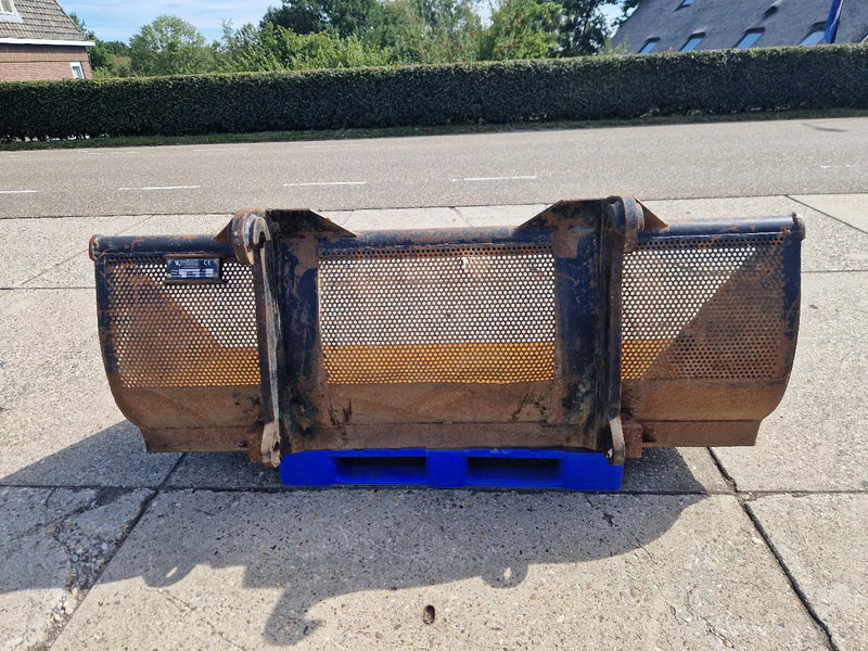 Jeroen van Leeuwen schepbak voor Volvo L30/L35 - Skovl for Entreprenørmaskin: billede 2 Jeroen van Leeuwen schepbak voor Volvo L30/L35 - Skovl for Entreprenørmaskin: billede 2