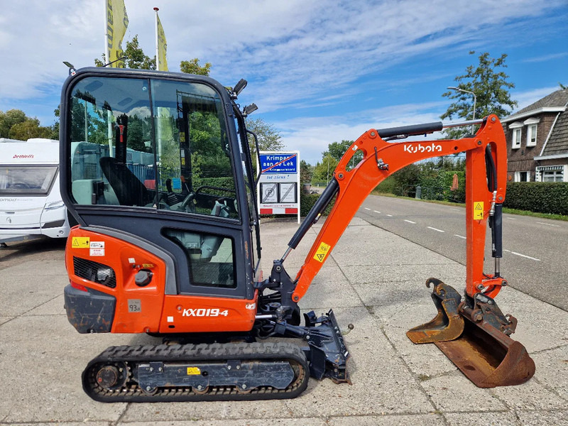 Kubota KX019-4 met 1990 uur - Minigravemaskine: billede 2 Kubota KX019-4 met 1990 uur - Minigravemaskine: billede 2