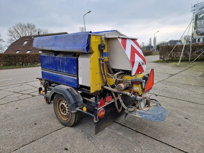 NIDO Stratos B08-15 nat zoutstrooier aanhanger - Sand-/ Saltspreder: billede 2 NIDO Stratos B08-15 nat zoutstrooier aanhanger - Sand-/ Saltspreder: billede 2
