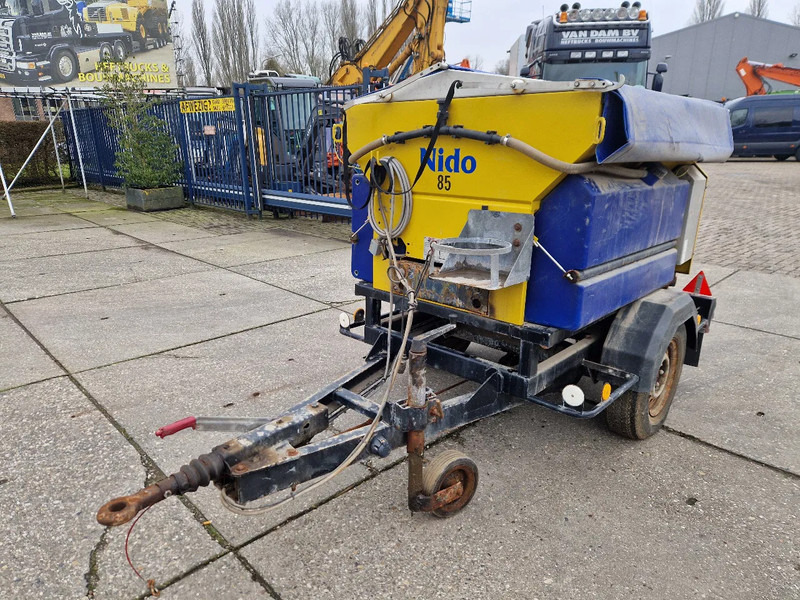 NIDO Stratos B08-15 nat zoutstrooier aanhanger - Sand-/ Saltspreder: billede 3 NIDO Stratos B08-15 nat zoutstrooier aanhanger - Sand-/ Saltspreder: billede 3