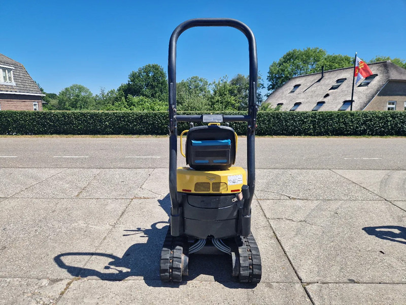 Yanmar SV08-1A gewicht 960kg. - Minigravemaskine: billede 3 Yanmar SV08-1A gewicht 960kg. - Minigravemaskine: billede 3