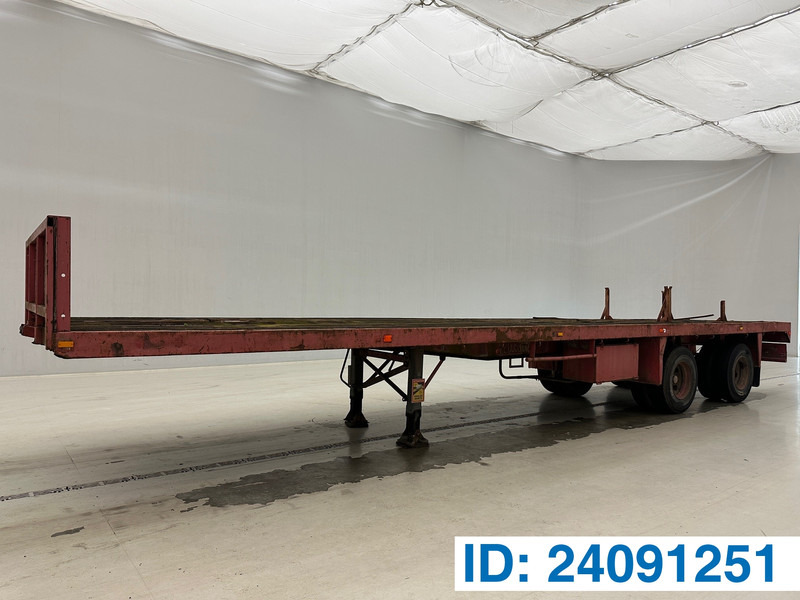 MOL Plateau - Åben sættevogn: billede 1 MOL Plateau - Åben sættevogn: billede 1