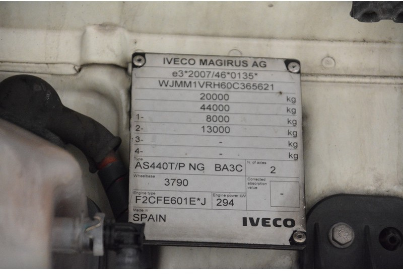 Trækker Iveco Stralis AS440S40 LNG Natural Power: billede 9 Trækker Iveco Stralis AS440S40 LNG Natural Power: billede 9