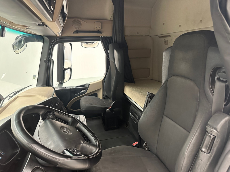 Trækker Mercedes-Benz Actros 1942: billede 10