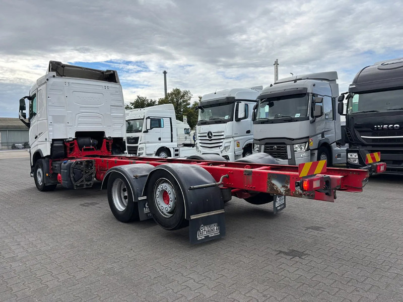 Volvo FH 500 6X2 Euro 6 - Lastbil chassis: billede 3 Volvo FH 500 6X2 Euro 6 - Lastbil chassis: billede 3