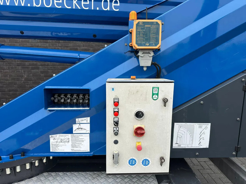 Alle terræn kran Böcker AHK 36/2400 MONTAGE KRAAN/KRAN/GRUA /CRANE: billede 12