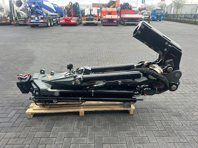 FASSI JIB L 425 VOOR FASSI F425 KRAAN SERIES 2024BWJ, ONGEBRUIKT. 5 X HYDRAULICHE UITSCHUIFBAAR - Bom: billede 5 FASSI JIB L 425 VOOR FASSI F425 KRAAN SERIES 2024BWJ, ONGEBRUIKT. 5 X HYDRAULICHE UITSCHUIFBAAR - Bom: billede 5