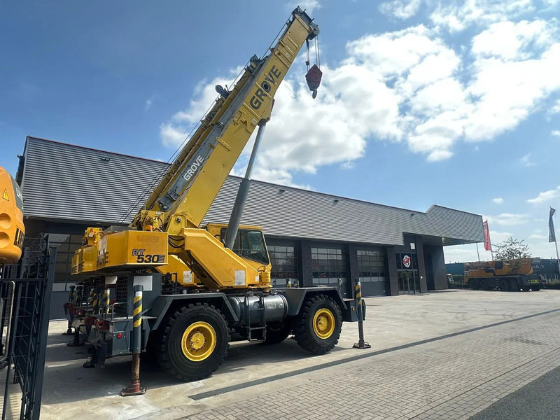 Grove RT 530E ROUGH TERRAIN CRANE - Groft terræn kran: billede 4 Grove RT 530E ROUGH TERRAIN CRANE - Groft terræn kran: billede 4