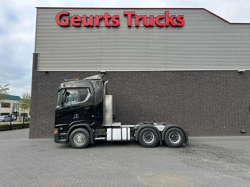 Scania S520 6X4 HEAVY DUTY TRACTOR/TREKKER/SZM - Trækker: billede 1 Scania S520 6X4 HEAVY DUTY TRACTOR/TREKKER/SZM - Trækker: billede 1