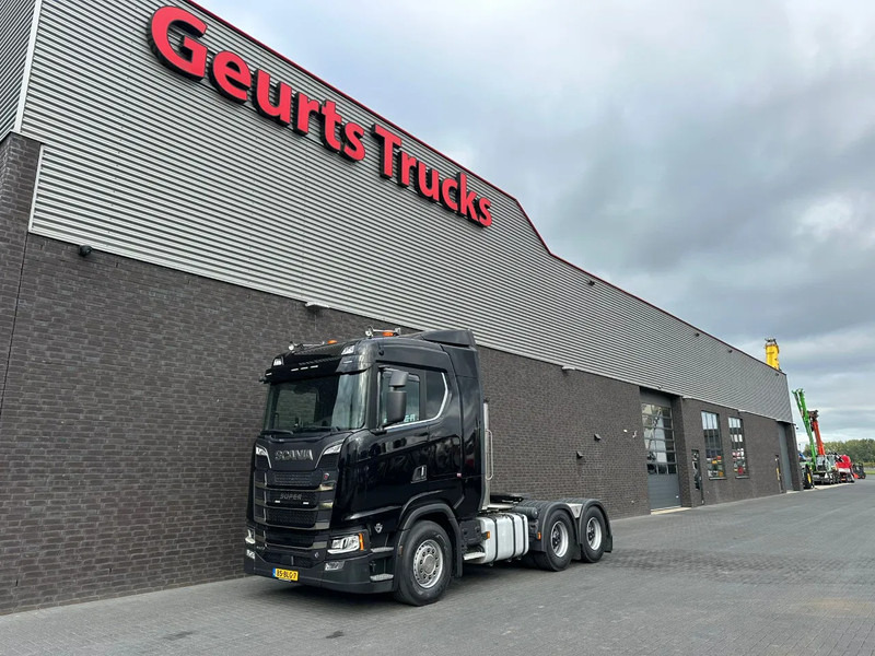 Scania S520 6X4 HEAVY DUTY TRACTOR/TREKKER/SZM - Trækker: billede 2 Scania S520 6X4 HEAVY DUTY TRACTOR/TREKKER/SZM - Trækker: billede 2