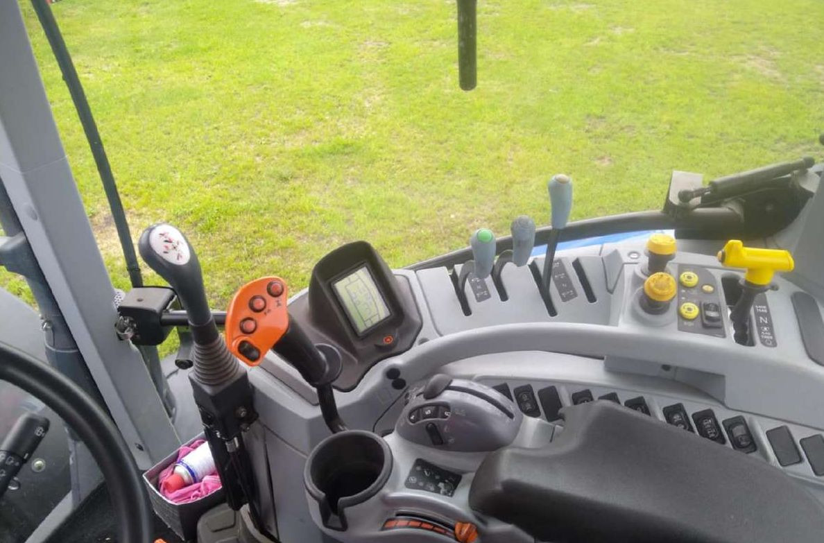 NEW HOLLAND T7.175 - Traktor: billede 4 NEW HOLLAND T7.175 - Traktor: billede 4
