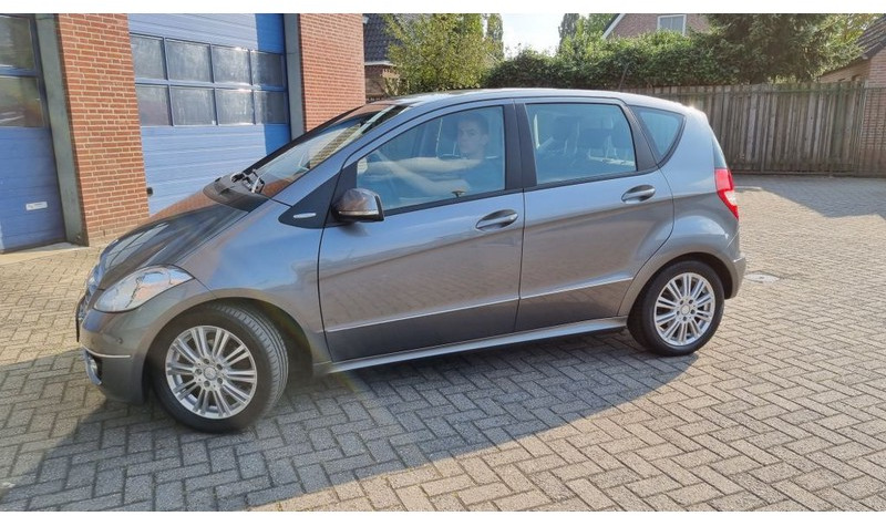 Mercedes-Benz A-Klasse A160 Automaat Elegance.airco.trekhaak. - Hatchback: billede 3 Mercedes-Benz A-Klasse A160 Automaat Elegance.airco.trekhaak. - Hatchback: billede 3