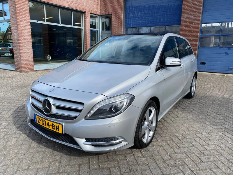 Mercedes-Benz B-Klasse 180 Ambition autom. panoramadak - SUV: billede 1 Mercedes-Benz B-Klasse 180 Ambition autom. panoramadak - SUV: billede 1