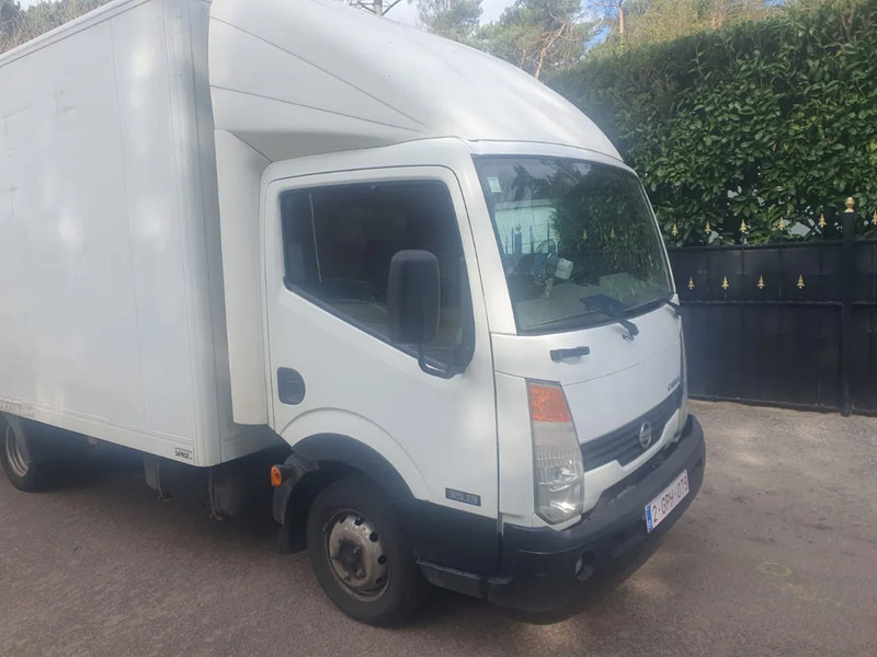 Nissan Cabstar TL3513 - Varebil med kasse: billede 2 Nissan Cabstar TL3513 - Varebil med kasse: billede 2