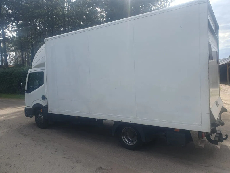 Nissan Cabstar TL3513 - Varebil med kasse: billede 1 Nissan Cabstar TL3513 - Varebil med kasse: billede 1