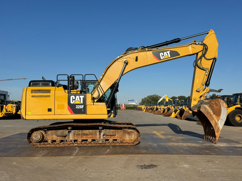 Caterpillar 326FL - Bæltegravemaskine: billede 4 Caterpillar 326FL - Bæltegravemaskine: billede 4